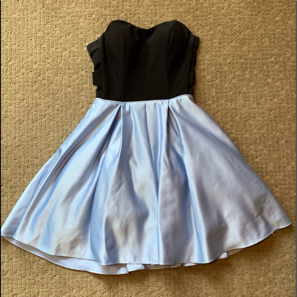 Blondie Nites Fit And Flare Strapless Dress size 1